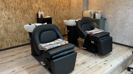 hair salon  Rem.